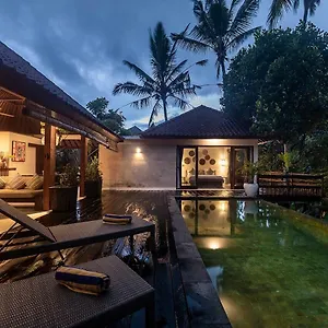 https://villa-sunari-ubud.ubudhotelsnow.com